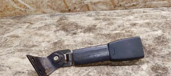 Porsche 944 Front seatbelt buckle 92880318308