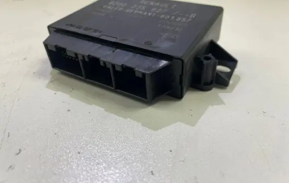 Renault Espace IV Parking PDC control unit/module 8200235627 601857