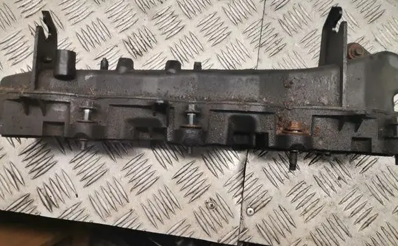 Ford Mondeo Mk III Intake manifold 2s7q9424bd