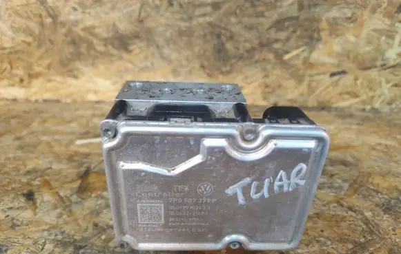 Volkswagen Touareg II ABS Pump 7P0907379P 10062231491 10092903433