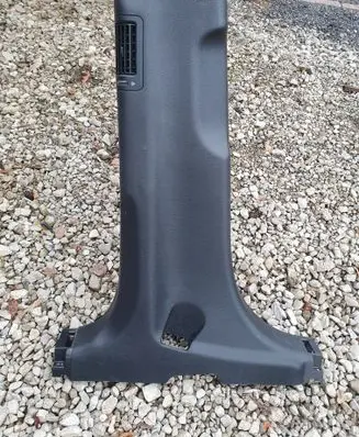 Hyundai Santa Fe (B) pillar trim (bottom) 858352W100 A050166 85835-2W100