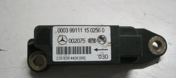 Mercedes-Benz S W220 Airbag deployment crash/impact sensor 2208204426