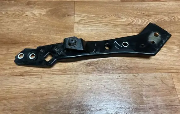 Renault Megane III Side radiator support slam panel 6251206E 03513