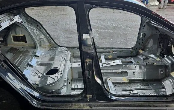 Volkswagen Jetta VI Side car body part IMPRK1461450