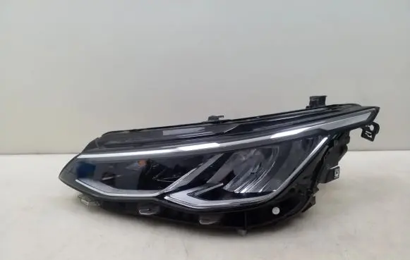Volkswagen Golf VIII Headlight/headlamp 5H1941005B