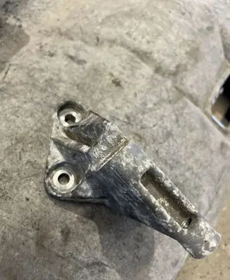 Generator/alternator bracket