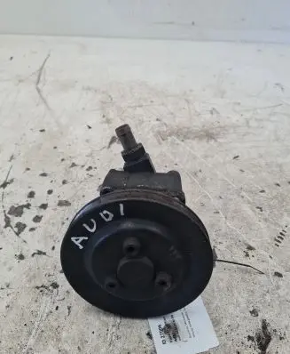Audi A4 S4 B5 8D Power steering pump