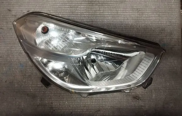 Dacia Dokker Headlight/headlamp 260102414R 90008171