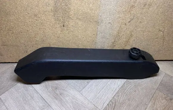 Volkswagen Multivan T5 Tool set 7H0012113D