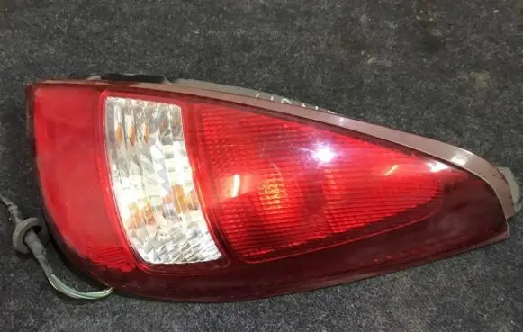 Suzuki Liana Rear/tail lights