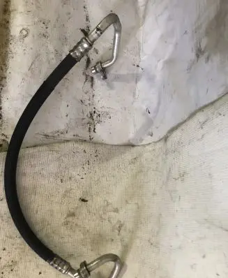 Renault Captur Air conditioning (A/C) pipe/hose 924907813
