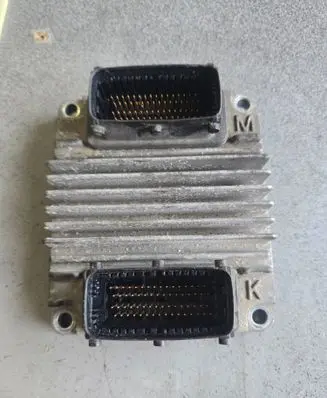 Opel Astra G Engine control unit/module 8973065751 12212819