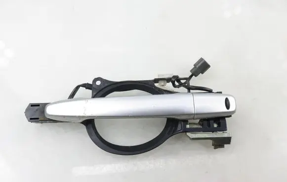 Mitsubishi Outlander Front door exterior handle 