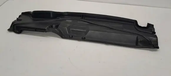 Ford C-MAX I Other engine bay part 3M51R01628