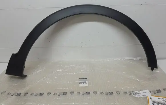 Renault Captur Front arch trim 638120719R