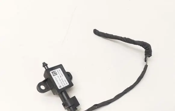 Mercedes-Benz C W206 Airbag deployment crash/impact sensor A2129056501