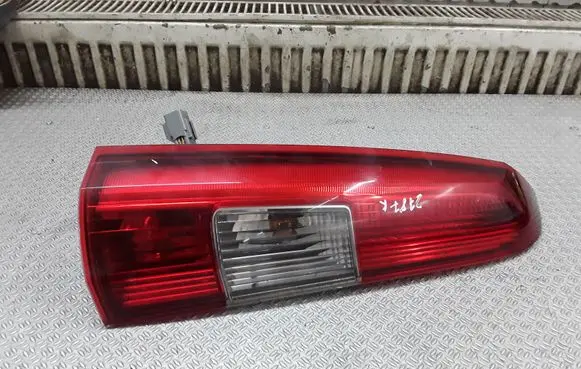 Volvo V70 Rear/tail lights 9154493ECE
