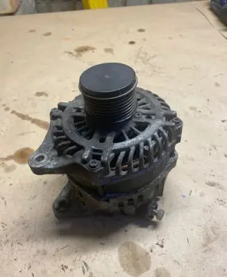 Subaru Impreza III Generator/alternator A3TX0581 23700AA640
