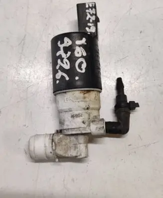 Volvo V60 Windscreen/windshield washer pump 22006903