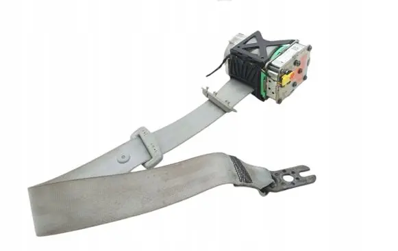 Audi A8 S8 D4 4H Front seatbelt
