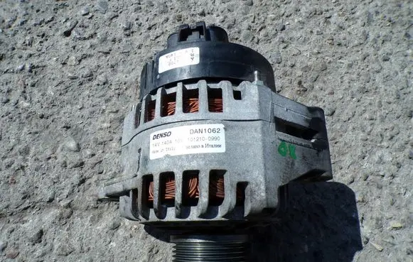 Fiat Sedici Generator/alternator 31400-79J0