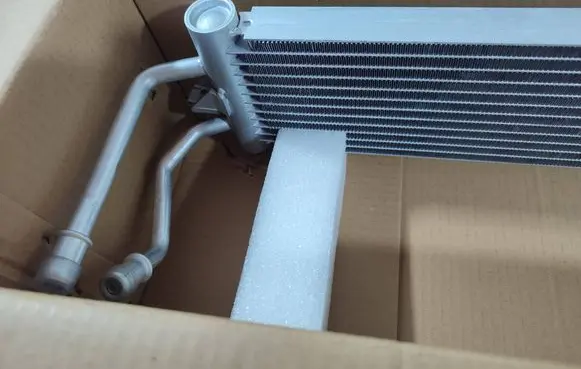 BMW 5 G30 G31 G38 Transmission/gearbox oil cooler 17218619387 8619387