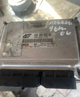 Audi A6 S6 C5 4B Engine control unit/module 038906019BH