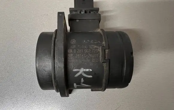 KIA Ceed Mass air flow meter 281642A401 0281002723