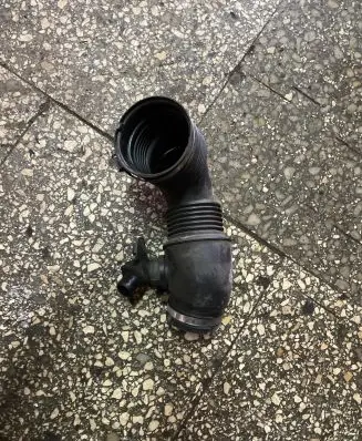 Opel Insignia A Intercooler hose/pipe 55561787 327763967