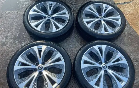 Renault Scenic IV - Grand scenic IV R20 alloy rim 403007308R