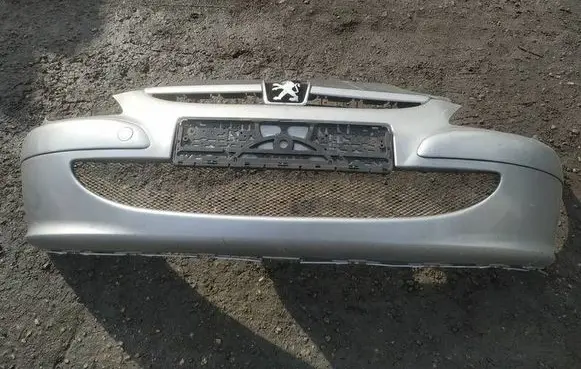 Peugeot 307 Front bumper PILKAS