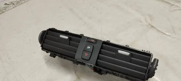 BMW 3 F30 F35 F31 Dash center air vent grill 9347436
