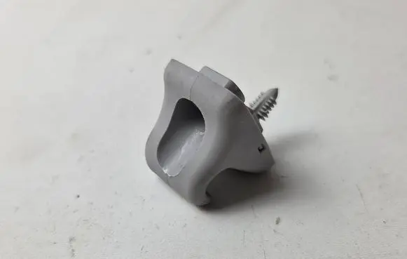 Hyundai i20 (BC3 BI3) Sun visor clip/hook/bracket 