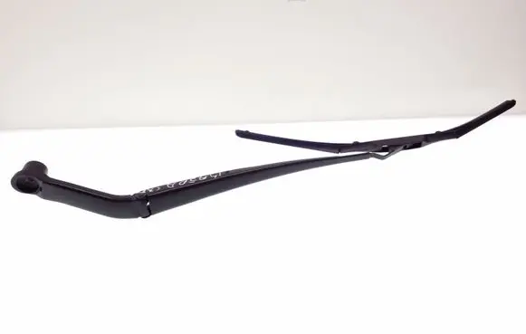 Mazda CX-5 Front wiper blade arm