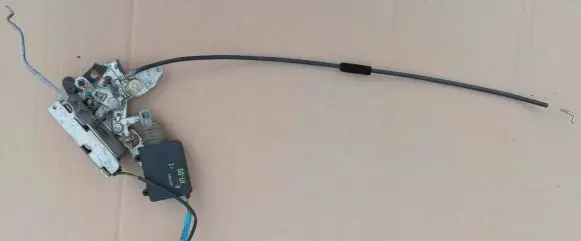 Jaguar XJ X308 Rear door lock GNA2550AF
