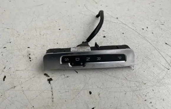 Audi Q5 SQ5 Gear shift selector indicator 8K1713463