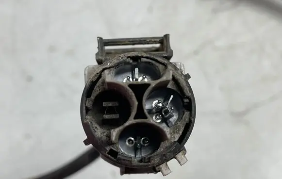 Opel Insignia A Front ABS sensor wiring 13356790
