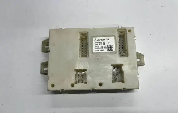 Mercedes-Benz GLE (W166 - C292) SAM control unit A1669003308 A1669011402 A1669024004