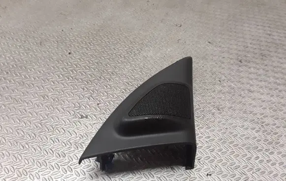 Volvo V70 Front door high frequency speaker 30781066