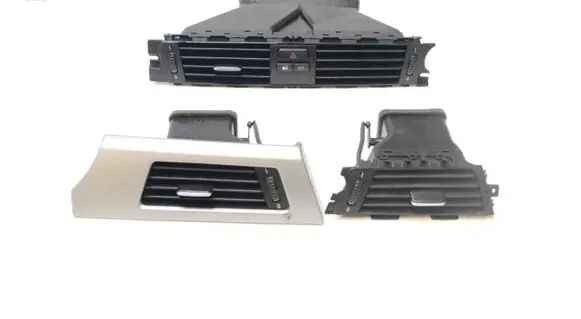 BMW 3 E90 E91 Dashboard air vent grill cover trim 9123302 9123300