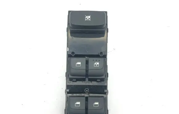 KIA Stonic Electric window control switch 93570H8500JBW 2111230339 40R4951000