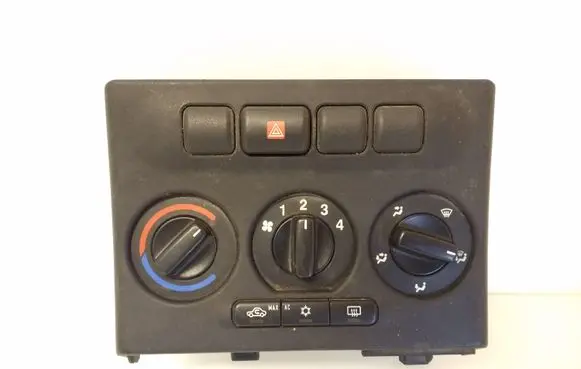 Opel Zafira A Climate control unit 90559839 10581115 90589777