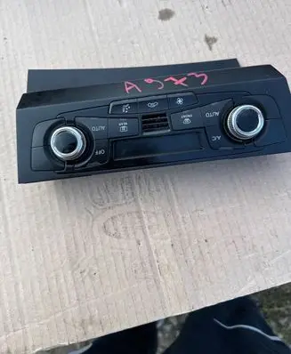Audi A4 S4 B8 8K Climate control unit 8K2820043BA