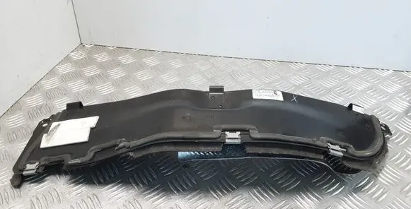 Mercedes-Benz R W251 Other engine bay part A2516200978