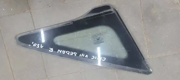 Honda Civic Front vent window/glass (coupe) M213SAS2 43R001072 DOT376