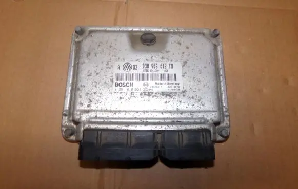 Volkswagen Golf IV Engine control unit/module 038906012FB