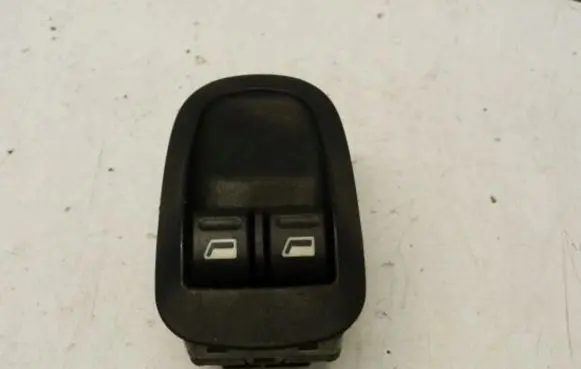Peugeot 206+ Electric window control switch 9631630XT