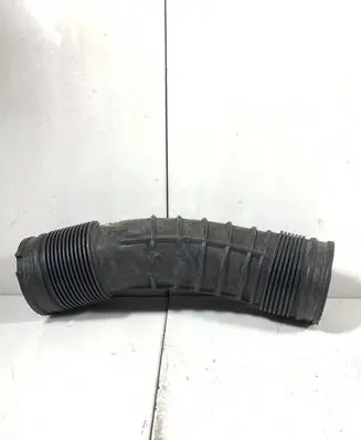 Volvo V70 Air intake duct part 6898050