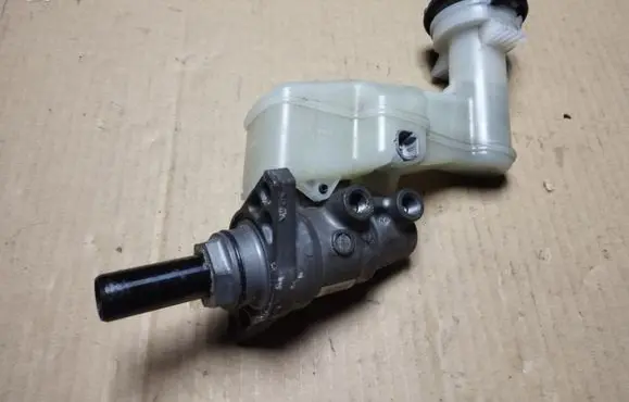 Honda Legend Master brake cylinder 13231180150