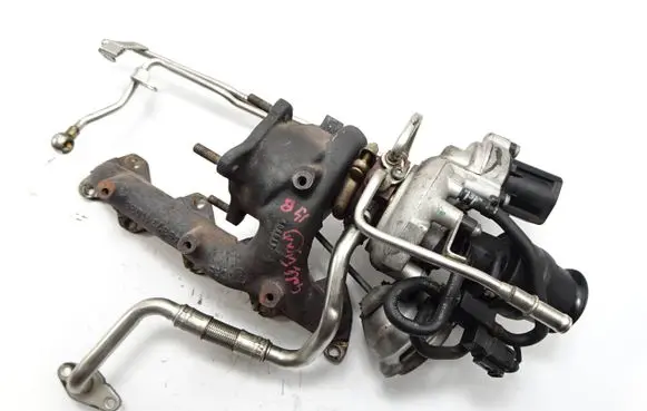 Volkswagen Golf VI Turbo 4937301003 03C145702A 09082300125